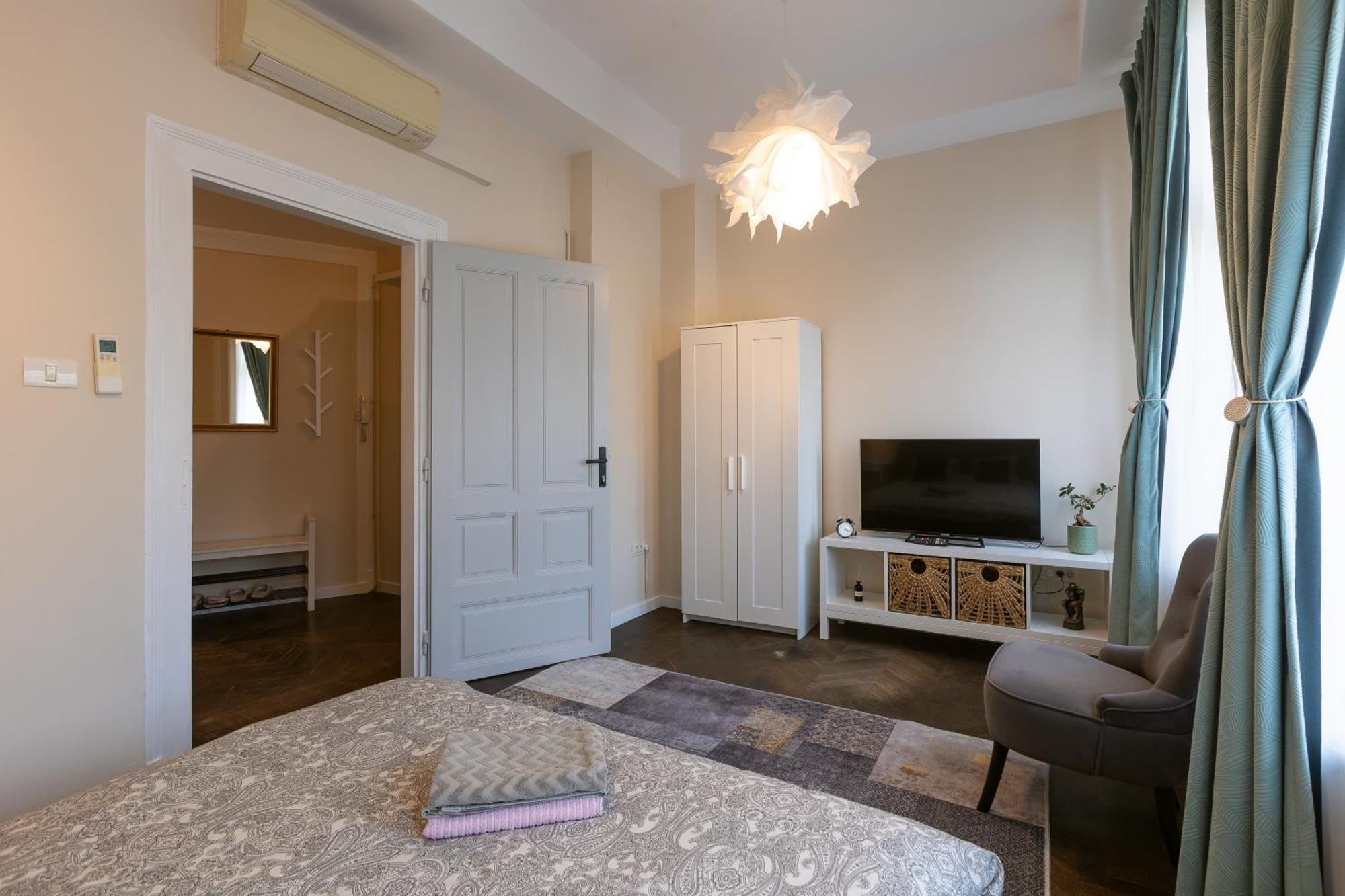 Central Charm - 2Br Apartment Timişoara Buitenkant foto