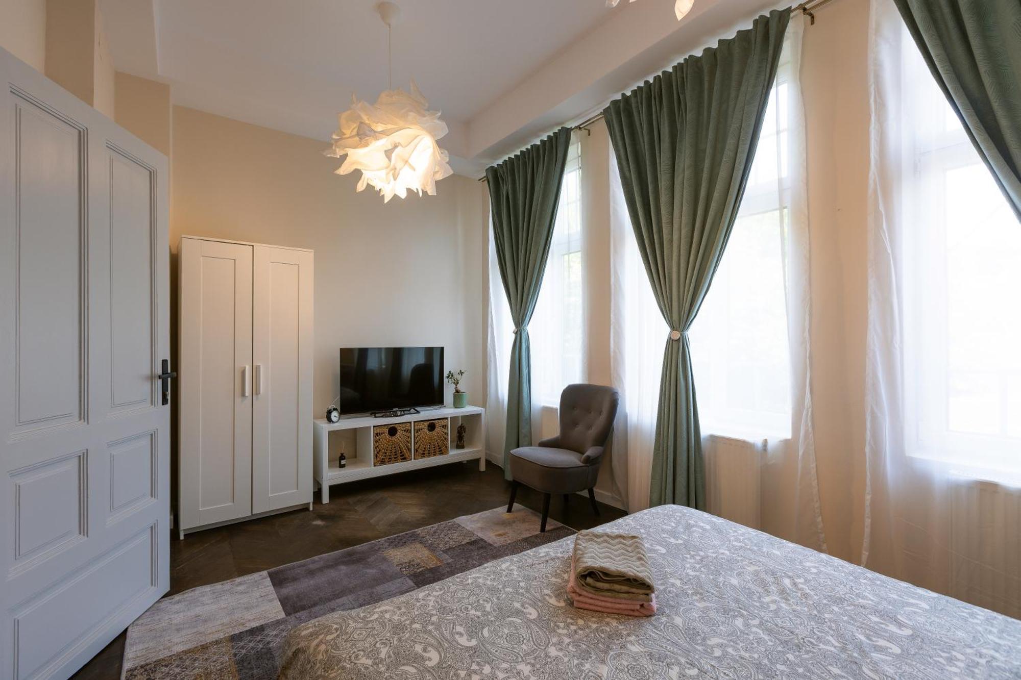 Central Charm - 2Br Apartment Timişoara Buitenkant foto